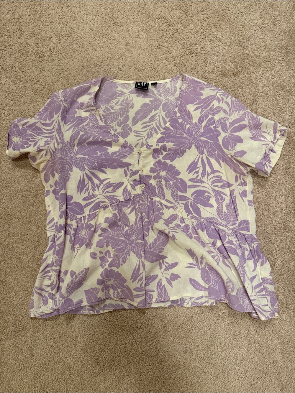 GAP Cream and Lavender Floral Button-Front Short Sleeve Blouse
